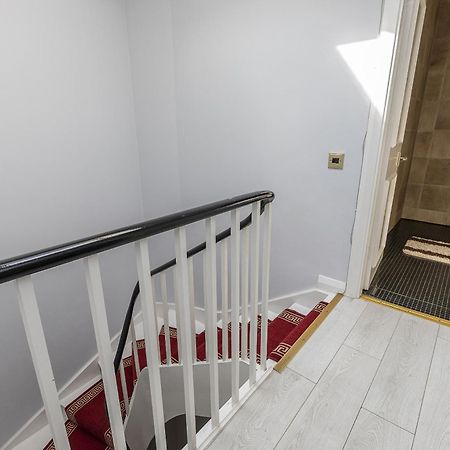 Gorgeous 4 Bedrooms Apartment Near Hyde Park And Oxford St 런던 외부 사진