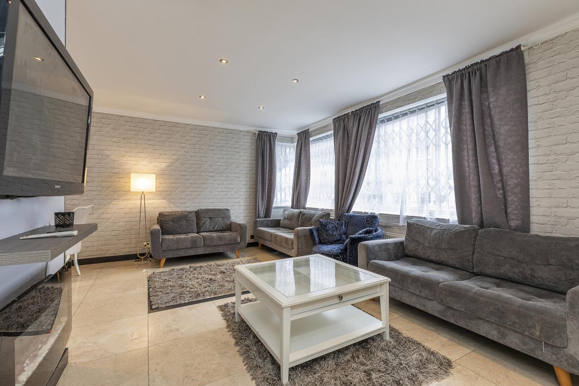 Gorgeous 4 Bedrooms Apartment Near Hyde Park And Oxford St 런던 외부 사진