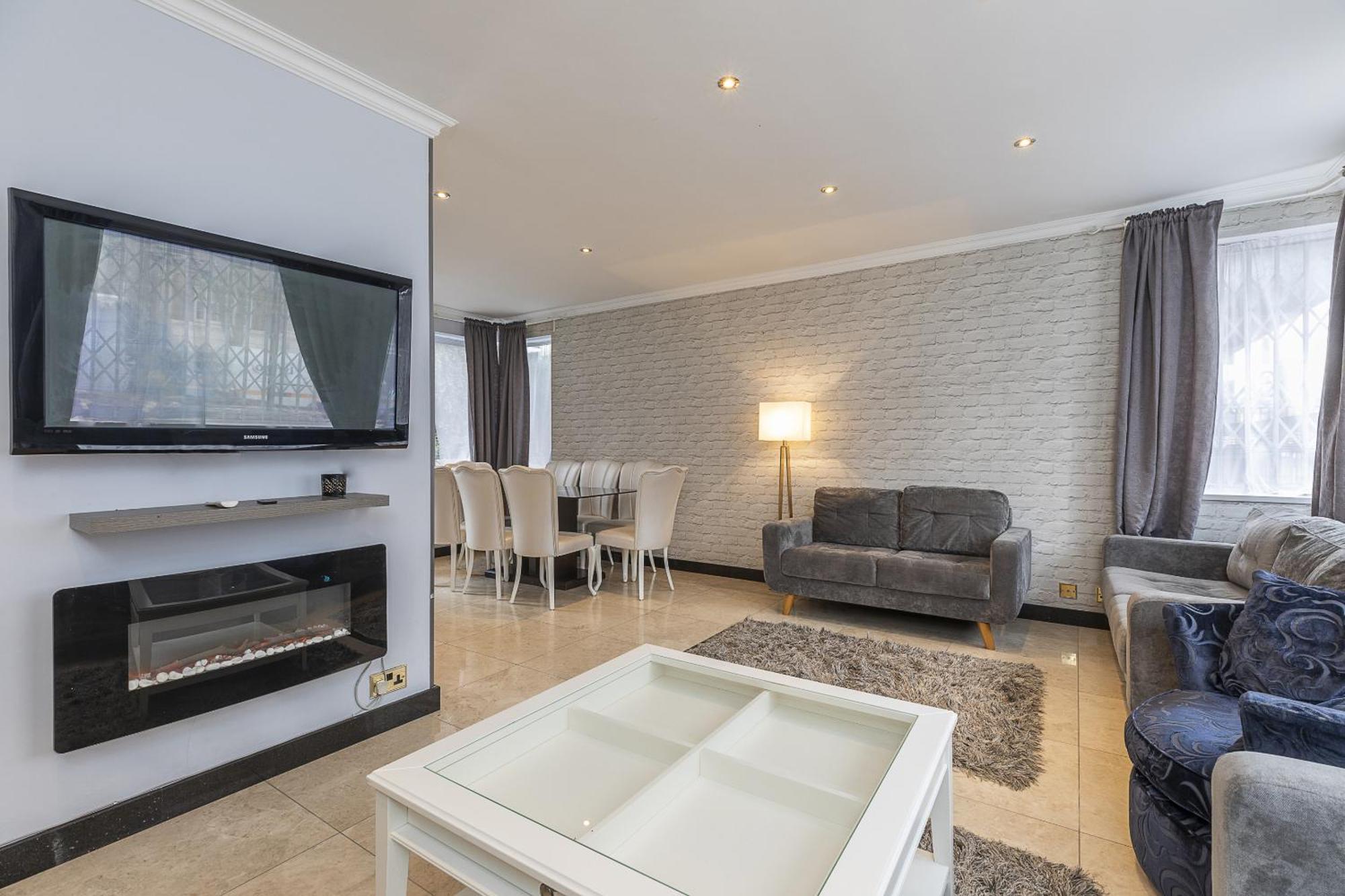 Gorgeous 4 Bedrooms Apartment Near Hyde Park And Oxford St 런던 외부 사진